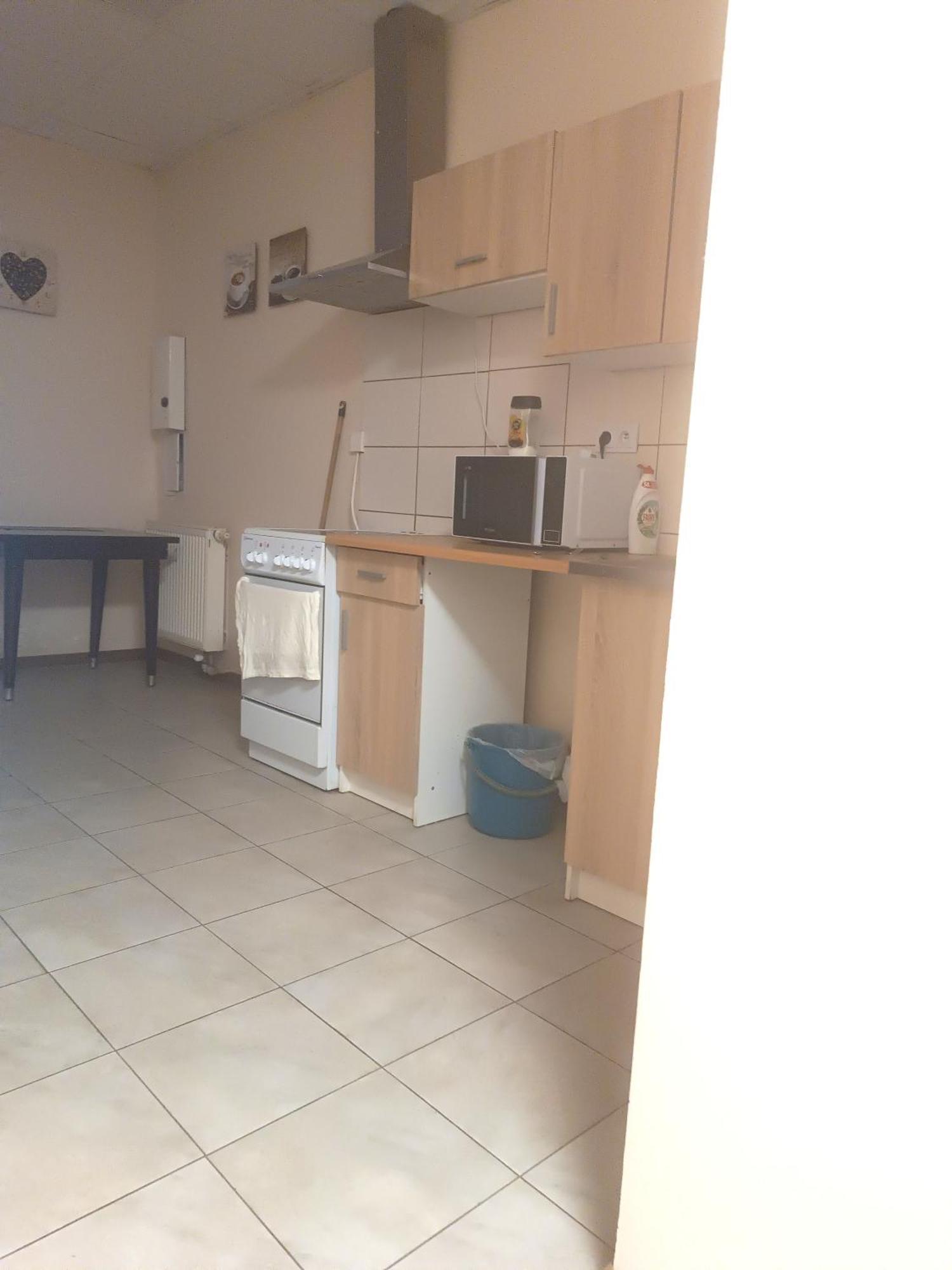 Hostel Krosnienska 12 Zielona Gora  Bagian luar foto