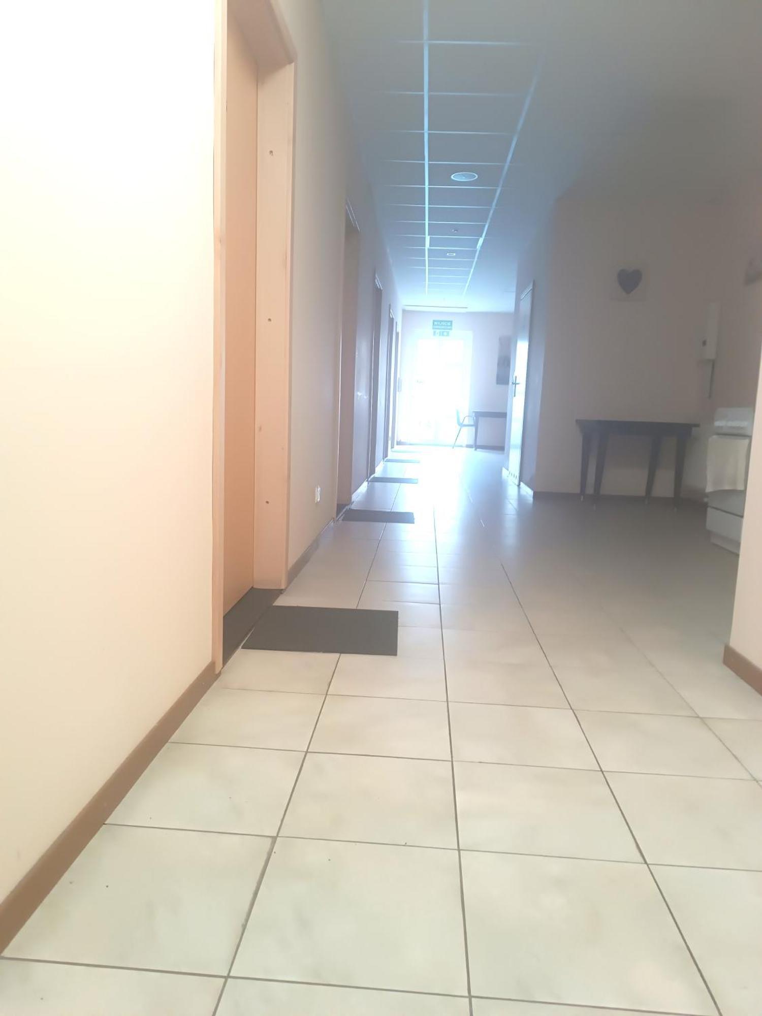 Hostel Krosnienska 12 Zielona Gora  Bagian luar foto